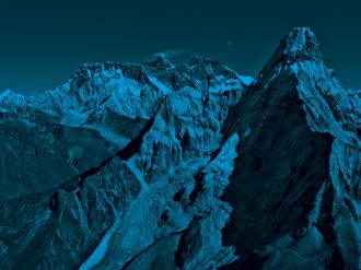 Talk of tackling Everest is usually in metaphorical terms. Nevertheless, mountaineering is a surprisingly popular hobby among professionals at present