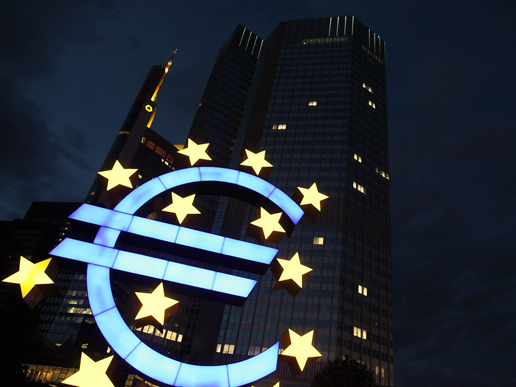The Eurotower - current ECB headquarters - is one of Frankfurt's most iconic buildings. Despite intending to move all ECB staff to the new premises, around 1,000 employees will be expected to stay in the old premises due to the scope of the SSM