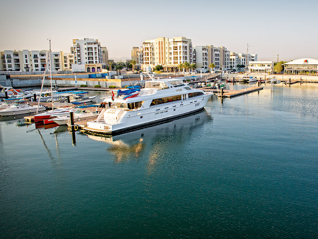 muscat superyacht marina