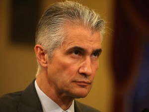Jeff Smisek, former chairman and CEO of United Airlines, who has resigned as a federal corruption investigation continues into the practices of the company